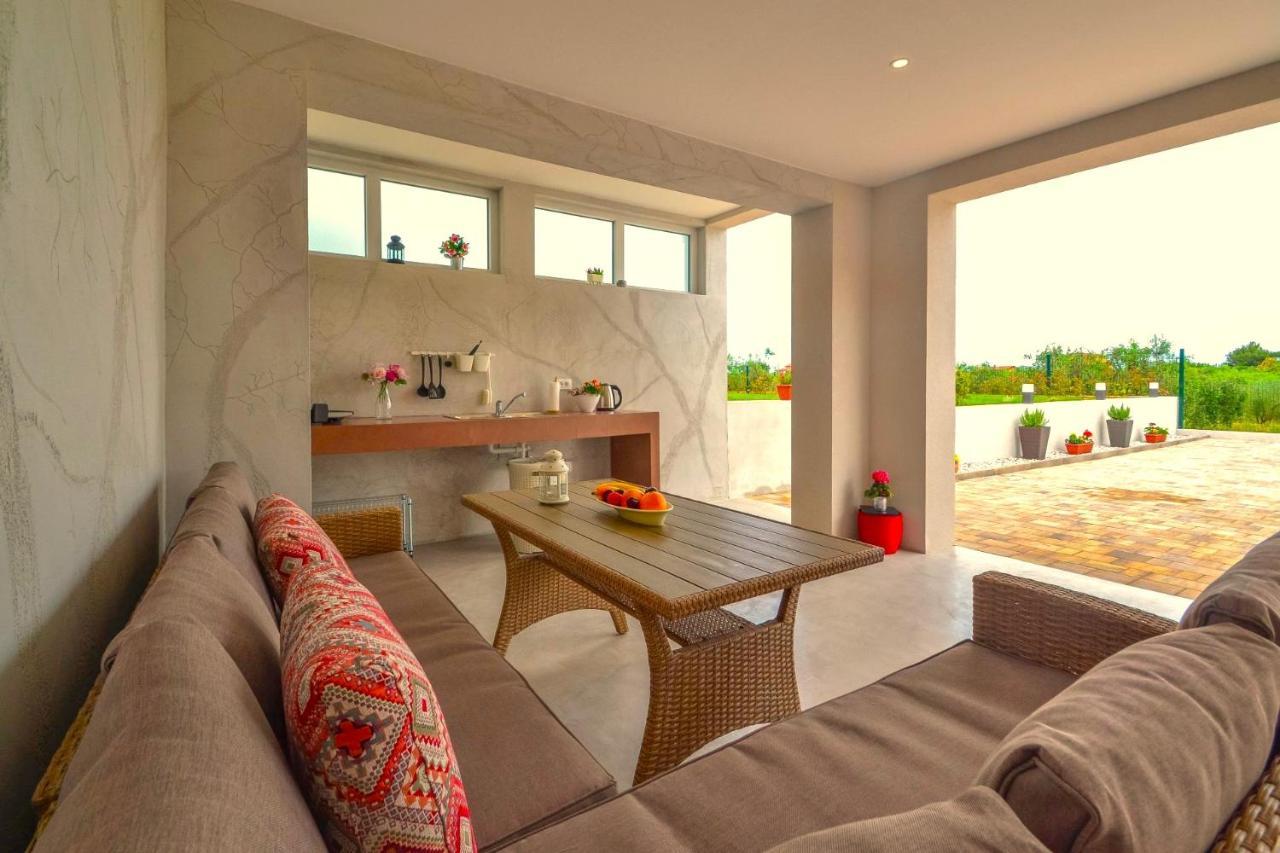 Apartment Kaplja Novigrad Istria Kültér fotó